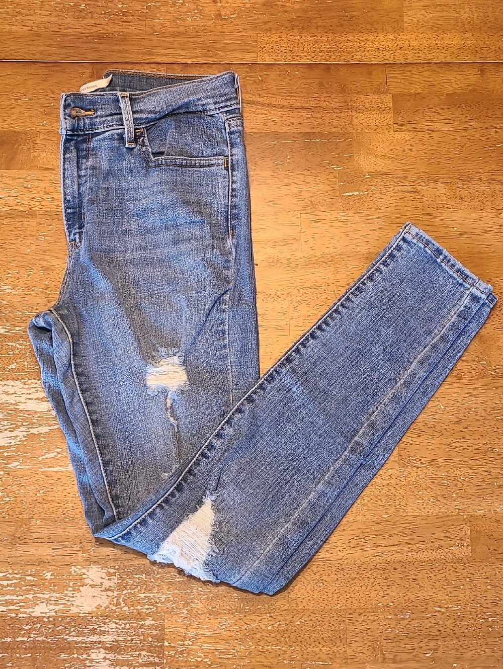 Levi's 710 Super Skinny Jeans